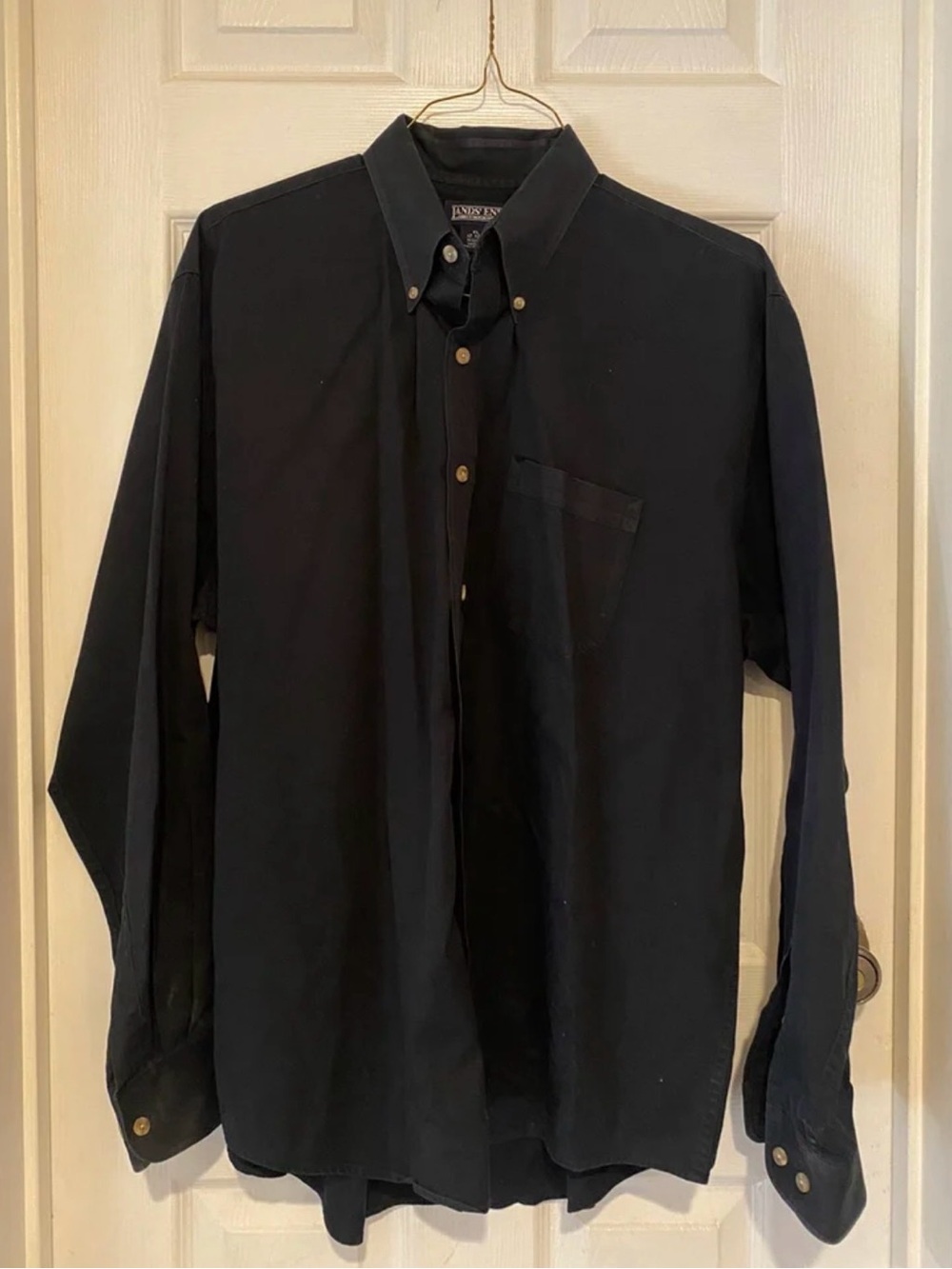 Lands' End Black Long-Sleeve Button-Down Shirt